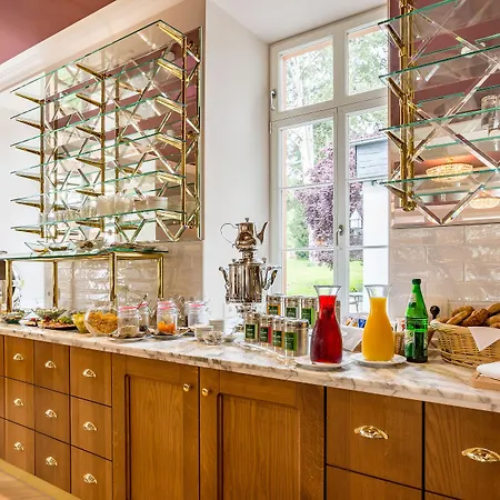 Szálloda Kurhaushotel