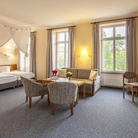 Kurhaushotel Szálloda 3*