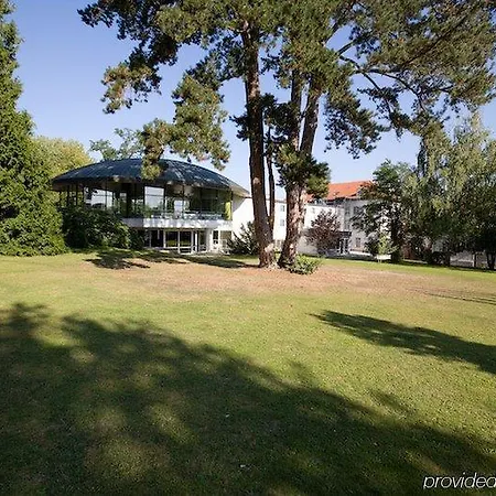 Kurhaushotel Szálloda 3*